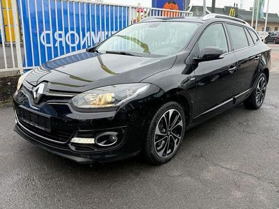 Schwarz Gebraucht 2016 Renault Mégane III Bose Edition Limousine | 5.900 € (Fairer Preis)