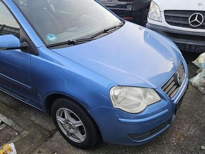 Gebraucht VW Polo Comfortline 69 PS (50 kW) 2006 Blau Kleinwagen