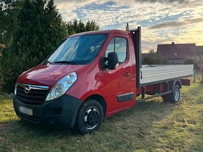 Gebraucht Opel Movano 163 PS (119 kW) 2018 Rot Van / Kleinbus