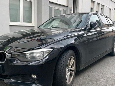 Gebraucht BMW 320 184 PS (135 kW) 2014 Schwarz Kombi