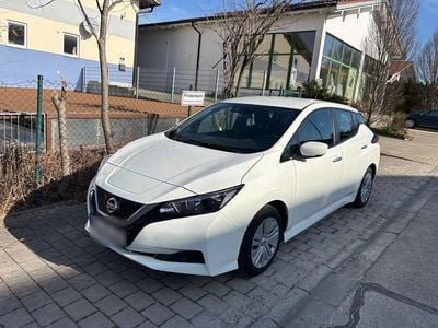 Gebraucht Nissan Leaf 110 kW (150 PS) 2021 Weiß Kleinwagen