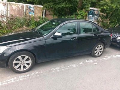 Mercedes C200