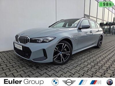 Gebraucht BMW 320e M Sport 272 PS (200 kW) 2023 Grau Kombi