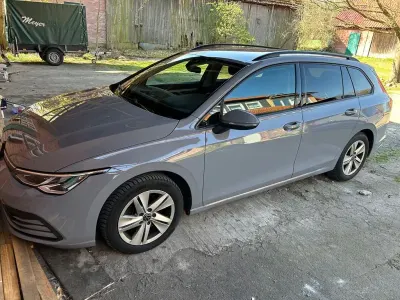 Gebraucht VW Golf VII Life 150 PS (110 kW) 2021 Grau Kleinwagen