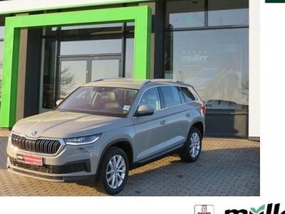 Grau (seda steel/steel grau) Gebraucht 2022 Skoda Kodiaq Style SUV | 32.890 € (Guter Preis)