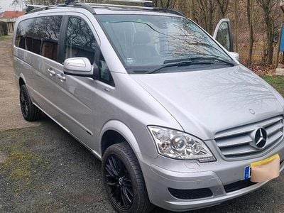 Gebraucht Mercedes Viano 165 PS (121 kW) 2012 Silber Van / Kleinbus