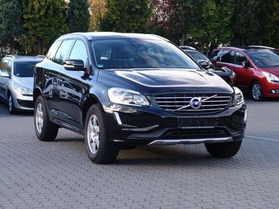 Gebraucht Volvo XC60 Ocean Race 136 PS (100 kW) 2015 Schwarz metallic SUV