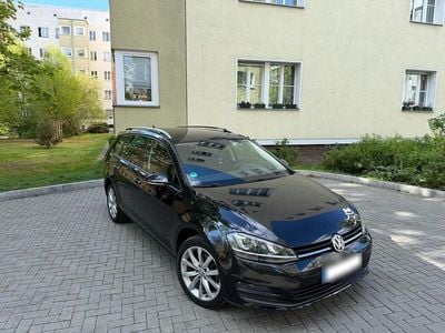 Usata VW Golf VII 150 CV (110 kW) 2015 Nero Station wagon