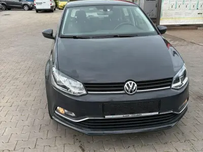 Gebraucht VW Polo 90 PS (66 kW) 2014 Grau Kleinwagen