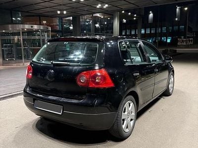 Usata VW Golf IV 105 CV (77 kW) 2004 Nero Berlina