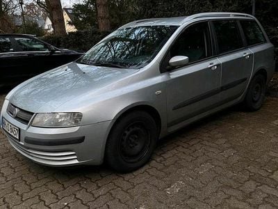 Silber Gebraucht 2006 Fiat Stilo Kombi | 1.400 € (Fairer Preis)