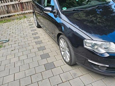 Gebraucht VW Passat 140 PS (102 kW) 2009 Schwarz Kombi