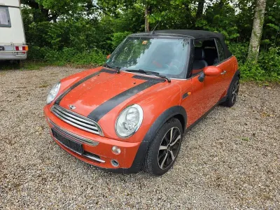 Brugt Mini Cooper Cabriolet 116 HK (85 kW) 2004 Orange Cabriolet
