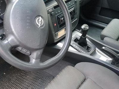 Opel Omega