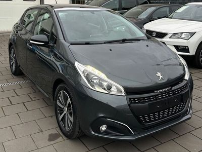 gebraucht Peugeot 208 1.2 Active