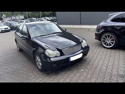 Usata Mercedes C180 Elegance 143 CV (105 kW) 2005 Nero Berlina
