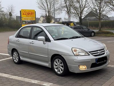 Suzuki Liana