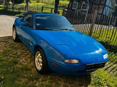 Gebraucht Mazda MX5 116 PS (85 kW) 1990 Blau Cabrio