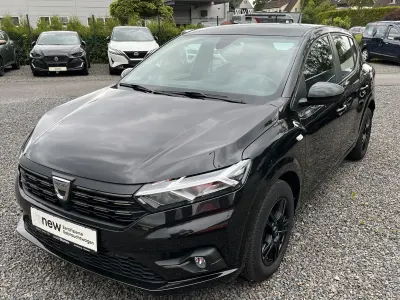 Gebraucht Dacia Sandero Comfort 101 PS (74 kW) 2022 Schwarz Kleinwagen
