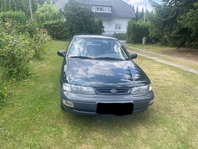 Gebraucht Kia Sephia 89 PS (65 kW) 1996 Grün Limousine