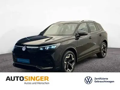 Neu VW Tiguan R-line 150 PS (110 kW) 2026 Silber SUV