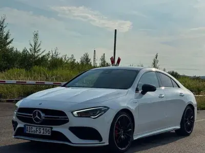Gebraucht Mercedes CLA35 AMG AMG 306 PS (225 kW) 2022 Weiß Coupé