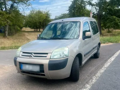 Gebraucht Citroën Berlingo 95 PS (69 kW) 2001 Braun Van / Kleinbus