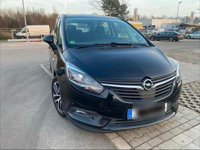 Schwarz Gebraucht 2018 Opel Zafira Van / Kleinbus | 6.500 €