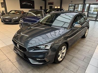 Grau Gebraucht 2022 Seat Leon FR Limousine | 18.900 € (Guter Preis)