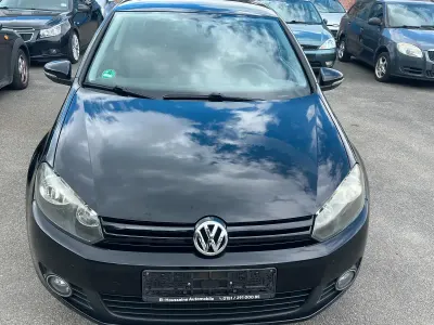 Gebraucht VW Golf VI 80 PS (58 kW) 2009 Schwarz Kleinwagen