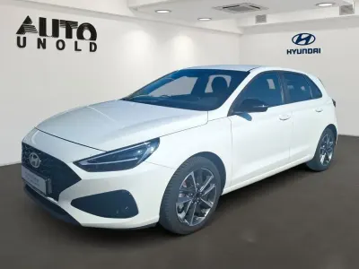 Gebraucht Hyundai i30 Advantage 115 PS (84 kW) 2025 Weiß Limousine