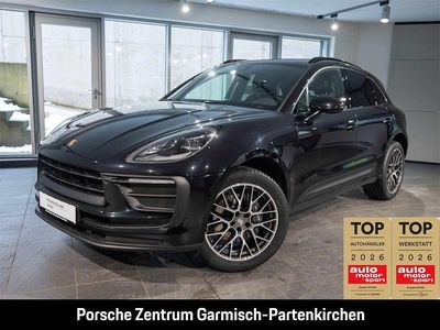 Gebraucht Porsche Macan 265 PS (194 kW) 2023 Tiefschwarzmetallic SUV