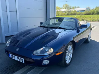 Gebraucht Jaguar XKR 396 PS (291 kW) 2004 Blau Cabrio