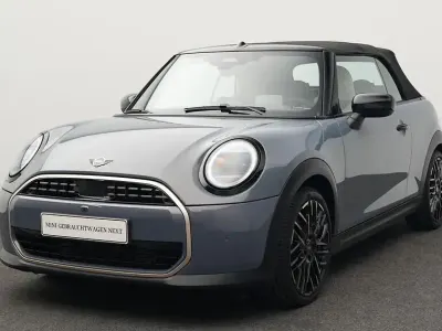 Gebraucht Mini Cooper Cabriolet Favoured 163 PS (119 kW) 2025 Grau Cabrio