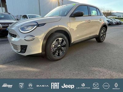 Nuova Fiat 600 110 CV (80 kW) 2026 Beige SUV