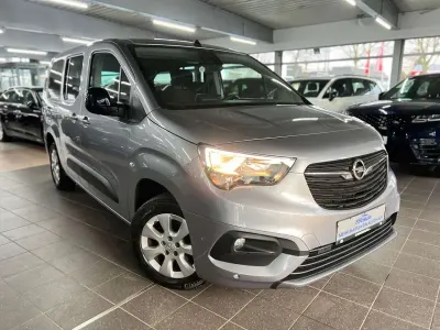 Gebraucht Opel Combo Life Elegance 131 PS (96 kW) 2022 Grau Van / Kleinbus