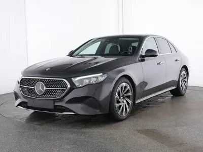Używany Mercedes E220 Advanced 197 KM (144 kW) 2024 Szary Sedan/Limuzyna