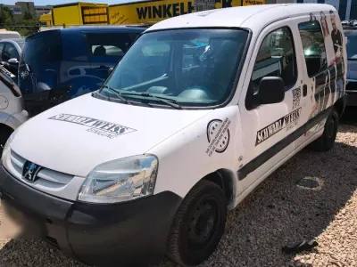 Gebraucht Peugeot Partner 75 PS (55 kW) 2003 Weiß Van / Kleinbus
