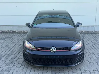 Używany VW Golf VII GTI 230 KM (169 kW) 2017 Czarny Sedan/Limuzyna
