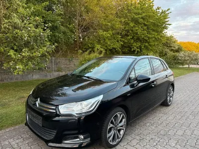Gebraucht Citroën C4 156 PS (114 kW) 2011 Schwarz Limousine