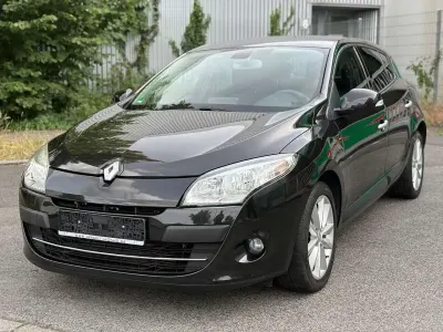 Gebraucht Renault Mégane Night&Day 131 PS (96 kW) 2010 Schwarz Limousine