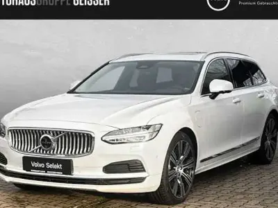 Gebraucht Volvo V90 Ultra 350 PS (257 kW) 2025 Weiß Kombi