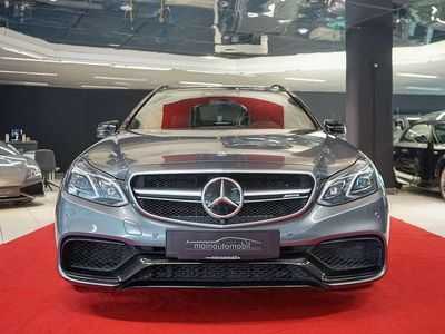 Selenitgrau metalliclack Gebraucht 2016 Mercedes E63 AMG AMG Kombi | 44.491 € (Teuer)