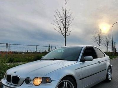 BMW 325