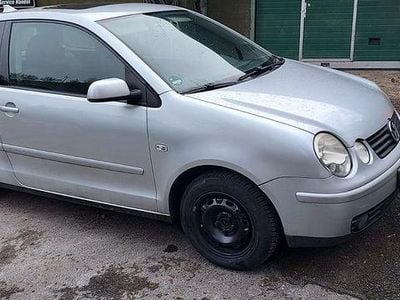 Silber Gebraucht 2003 VW Polo Basis Limousine | 850 € (Guter Preis)