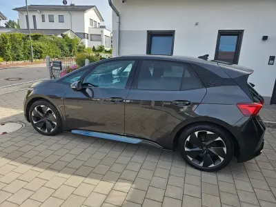 Gebraucht Cupra Born 150 kW (204 PS) 2022 Schwarz Kleinwagen