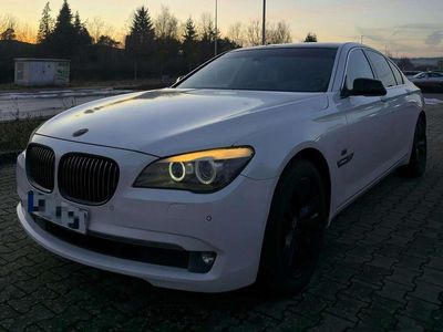 Gebraucht BMW 740 306 PS (225 kW) 2012 Limousine