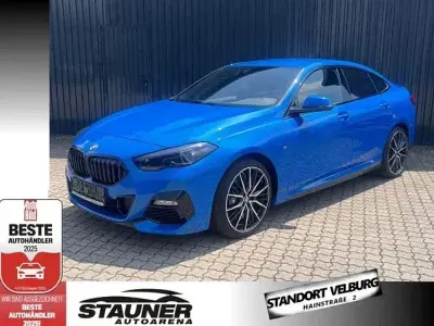 Gebraucht BMW 218 M Sport 136 PS (100 kW) 2024 Blau Coupé