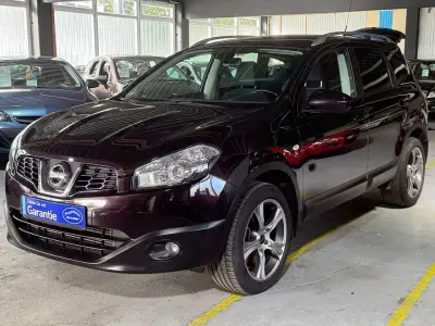 Gebraucht Nissan Qashqai +2 Acenta 131 PS (96 kW) 2012 Schwarz SUV