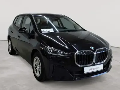 Gebraucht BMW 218 Active Tourer Performance 150 PS (110 kW) 2023 Schwarz uni Van / Kleinbus